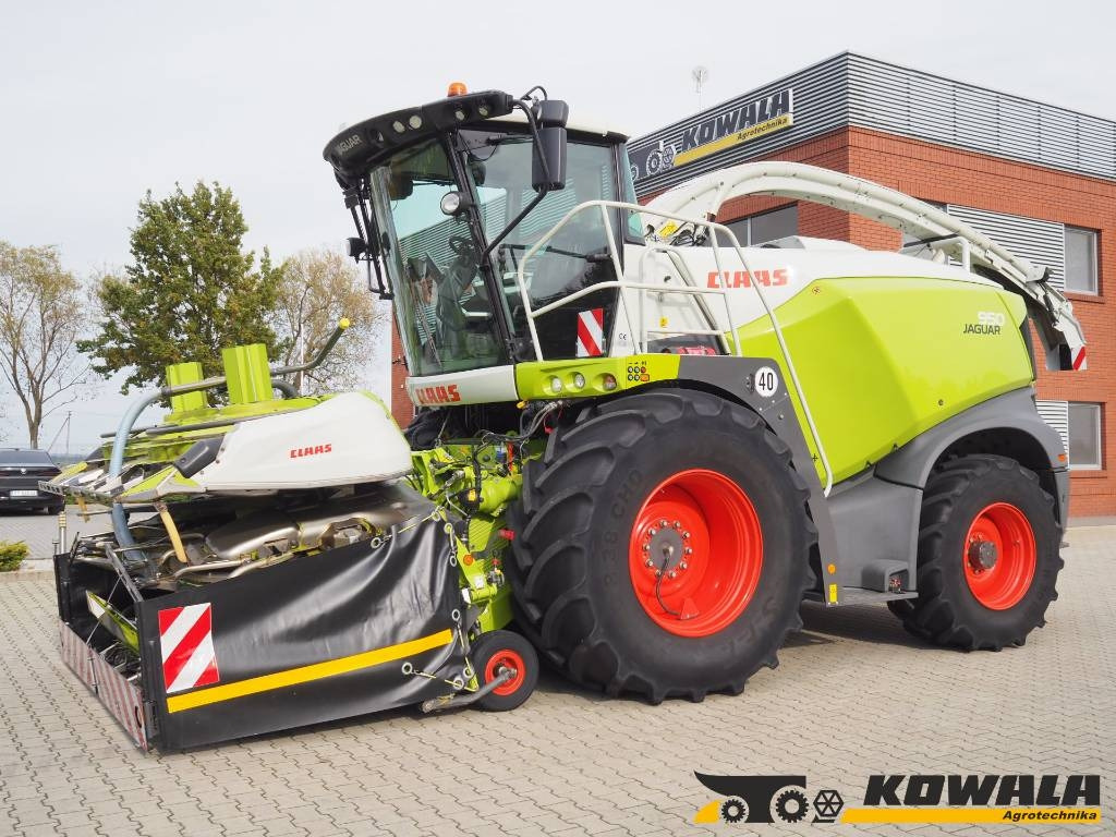 Claas Jaguar 950 4x4 + Orbis 750 - Pemanen hijauan: gambar 1 Claas Jaguar 950 4x4 + Orbis 750 - Pemanen hijauan: gambar 1