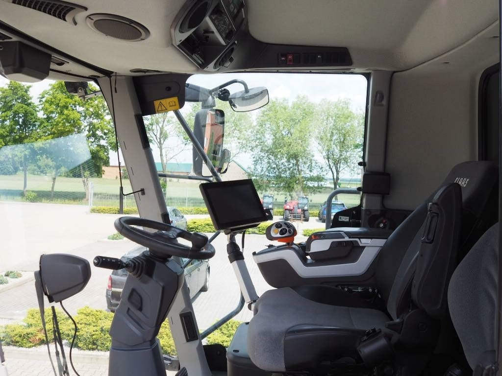 Claas Lexion 6900 TT + V930 - Pemanen gabungan: gambar 5 Claas Lexion 6900 TT + V930 - Pemanen gabungan: gambar 5