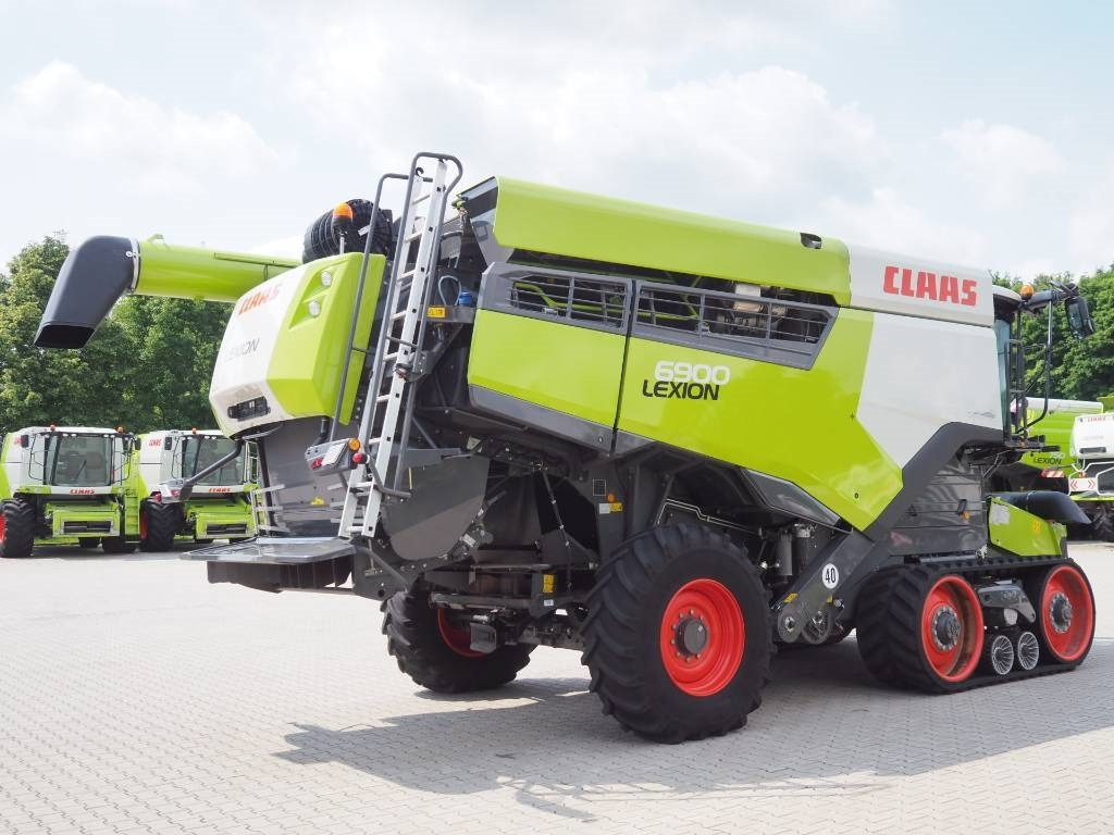 Claas Lexion 6900TT + V770 - Pemanen gabungan: gambar 3 Claas Lexion 6900TT + V770 - Pemanen gabungan: gambar 3