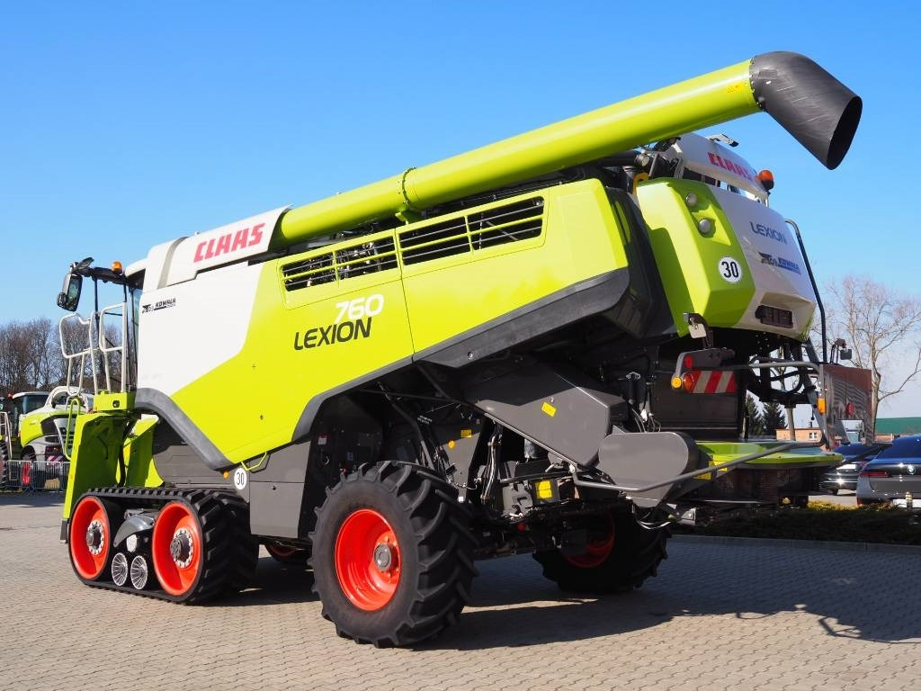 Claas Lexion 760TT + V930 - Pemanen gabungan: gambar 2 Claas Lexion 760TT + V930 - Pemanen gabungan: gambar 2