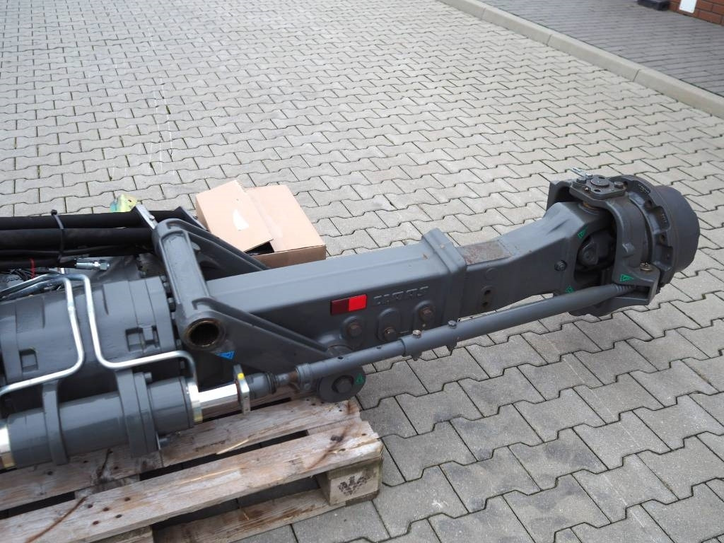 Claas Lexion NAF rear driving axle / 4WD - Trek untuk Peralatan pertanian: gambar 3 Claas Lexion NAF rear driving axle / 4WD - Trek untuk Peralatan pertanian: gambar 3