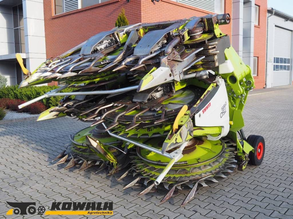 Claas Orbis 750 - Sundulan jagung: gambar 1 Claas Orbis 750 - Sundulan jagung: gambar 1