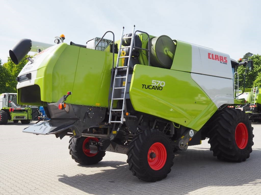Claas Tucano 570 + V770 - Pemanen gabungan: gambar 3 Claas Tucano 570 + V770 - Pemanen gabungan: gambar 3