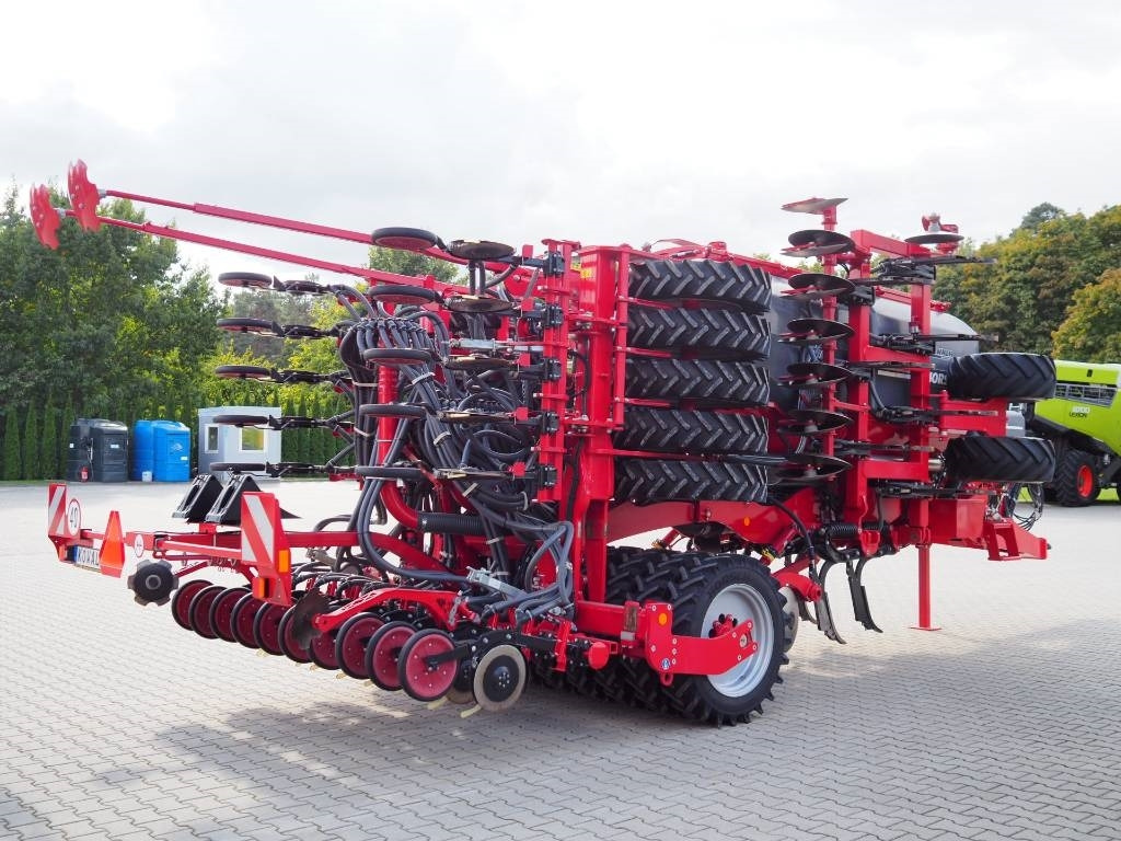 Horsch Focus 6 TD - Menggabungkan bor benih: gambar 4 Horsch Focus 6 TD - Menggabungkan bor benih: gambar 4