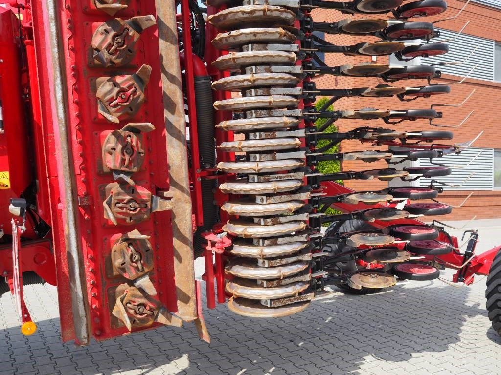 Horsch Pronto 6 KR - Menggabungkan bor benih: gambar 2 Horsch Pronto 6 KR - Menggabungkan bor benih: gambar 2