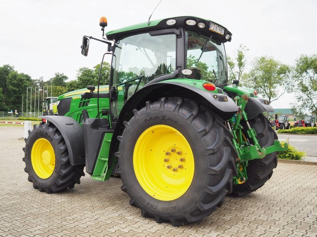 John Deere 6150R - Traktor: gambar 2 John Deere 6150R - Traktor: gambar 2
