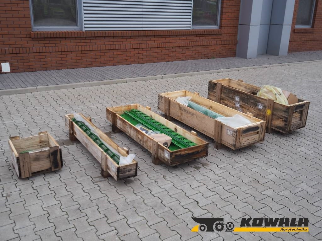 John Deere T660, T670 retrofit kit on corn  - Lampiran pemanen: gambar 1 John Deere T660, T670 retrofit kit on corn  - Lampiran pemanen: gambar 1