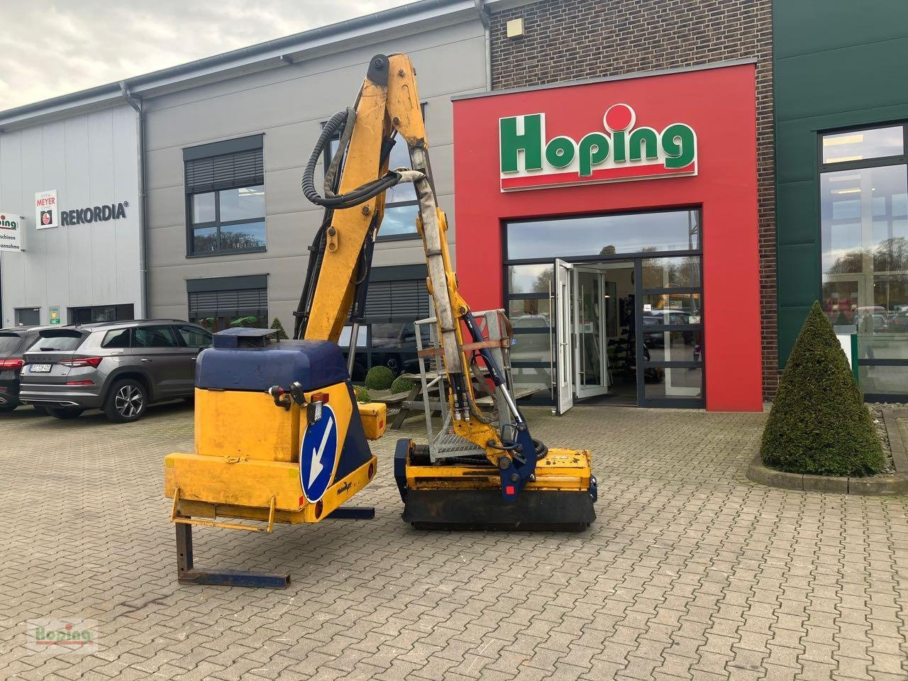 Bomford Turner - Mesin pemotong boom: gambar 1 Bomford Turner - Mesin pemotong boom: gambar 1