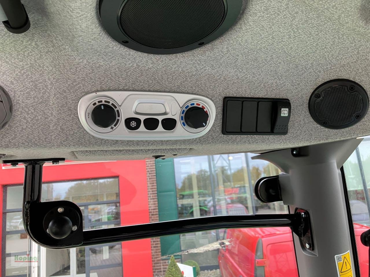 Leasing Deutz-Fahr 6125C TTV STAGE V Deutz-Fahr 6125C TTV STAGE V: gambar 15 Leasing Deutz-Fahr 6125C TTV STAGE V Deutz-Fahr 6125C TTV STAGE V: gambar 15