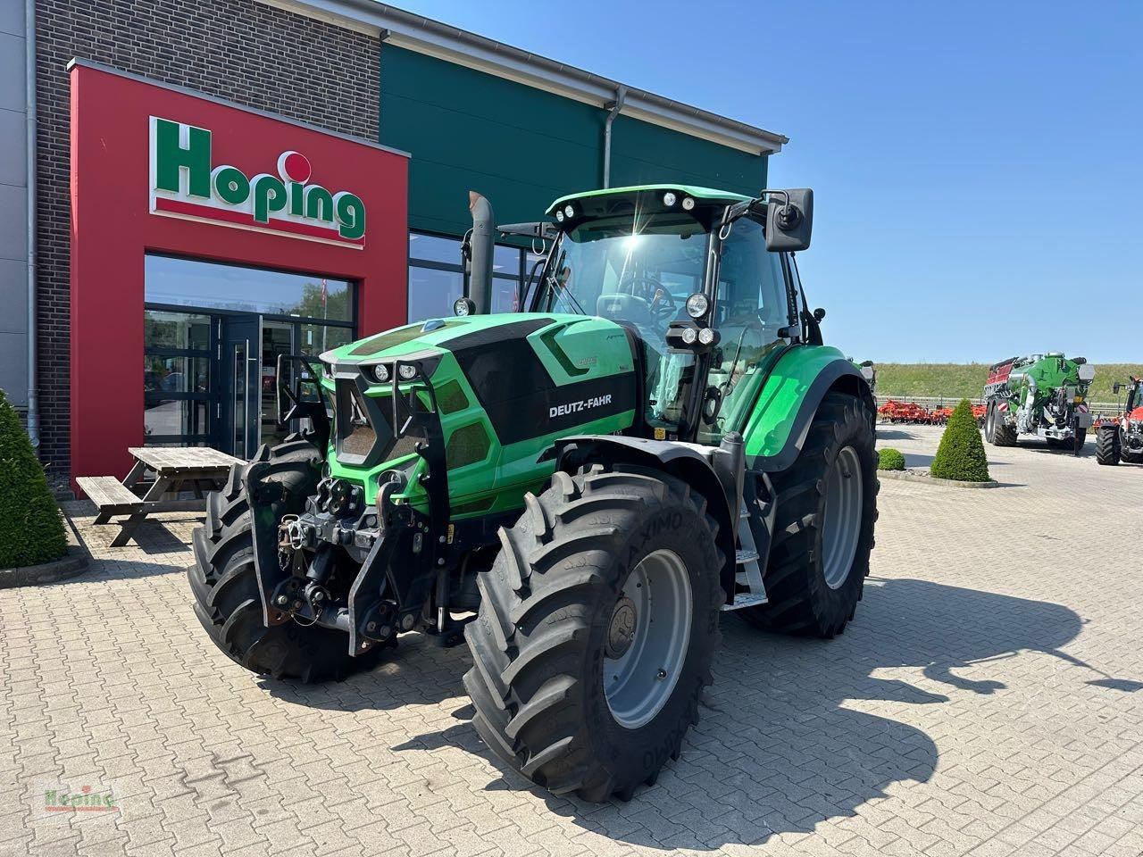Deutz-Fahr 6165 Agrotron Powers - Traktor: gambar 2 Deutz-Fahr 6165 Agrotron Powers - Traktor: gambar 2