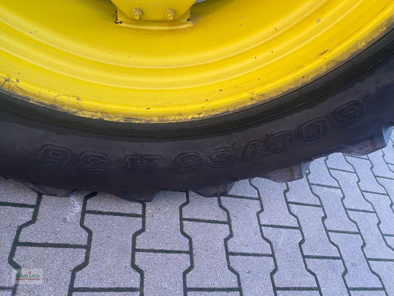 John Deere 6600 - Traktor: gambar 5 John Deere 6600 - Traktor: gambar 5
