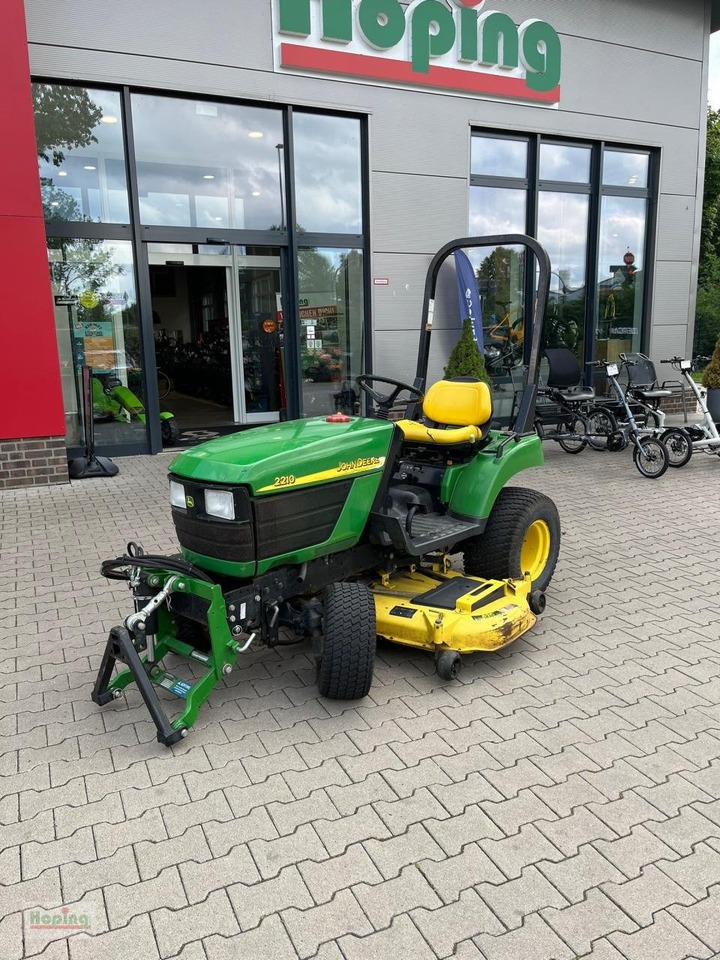 John Deere LV 2210 - Mesin pemotong rumput: gambar 1 John Deere LV 2210 - Mesin pemotong rumput: gambar 1