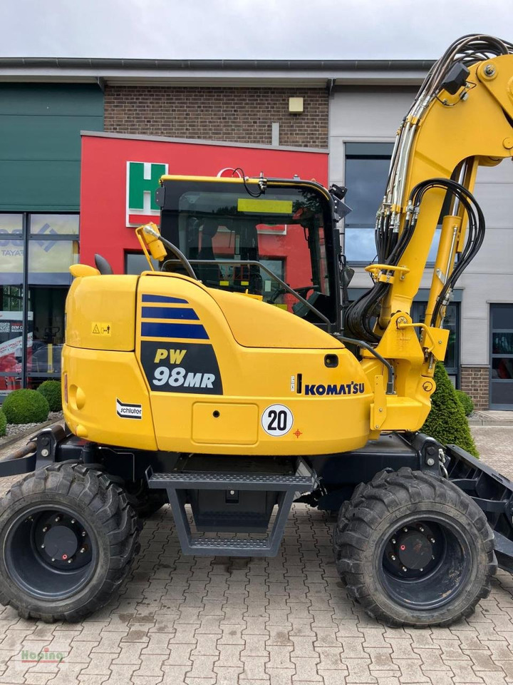 Komatsu PW98 MR - Ekskavator roda: gambar 3 Komatsu PW98 MR - Ekskavator roda: gambar 3