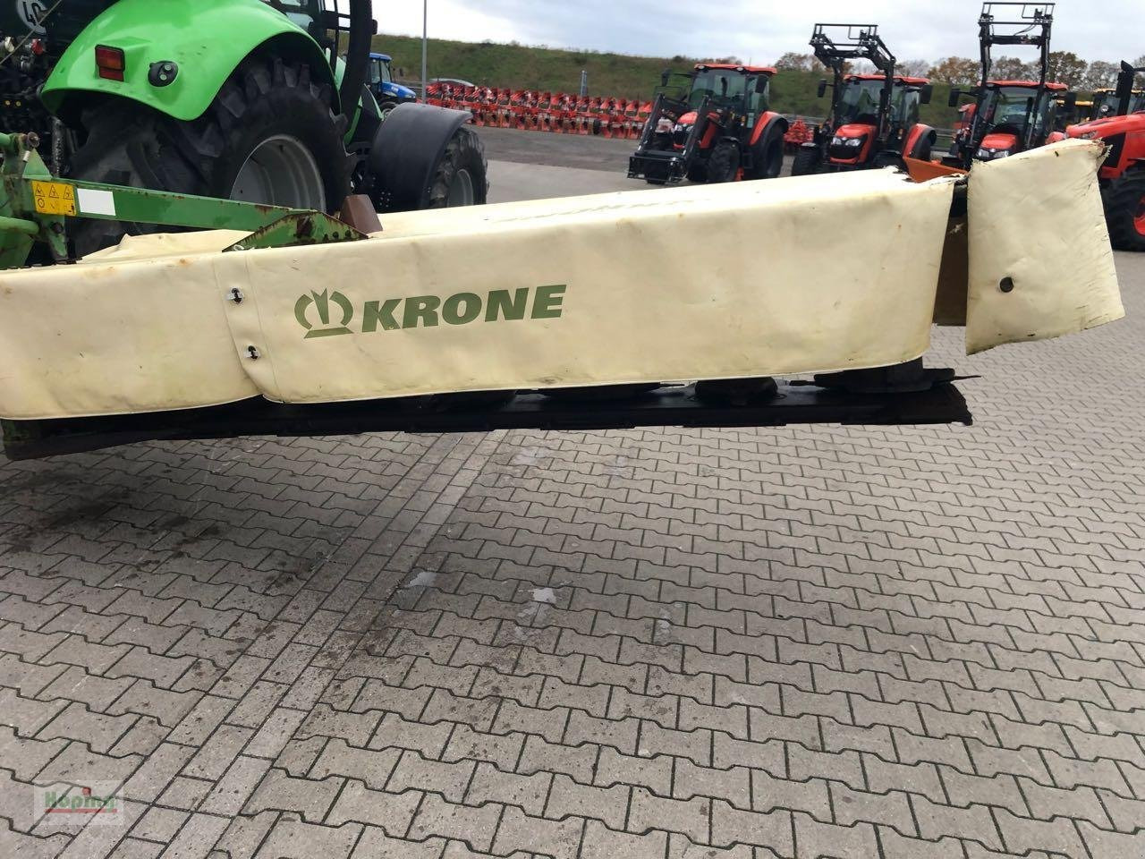 Krone Easy Cut R320 - Mesin pemotong padang rumput: gambar 3 Krone Easy Cut R320 - Mesin pemotong padang rumput: gambar 3