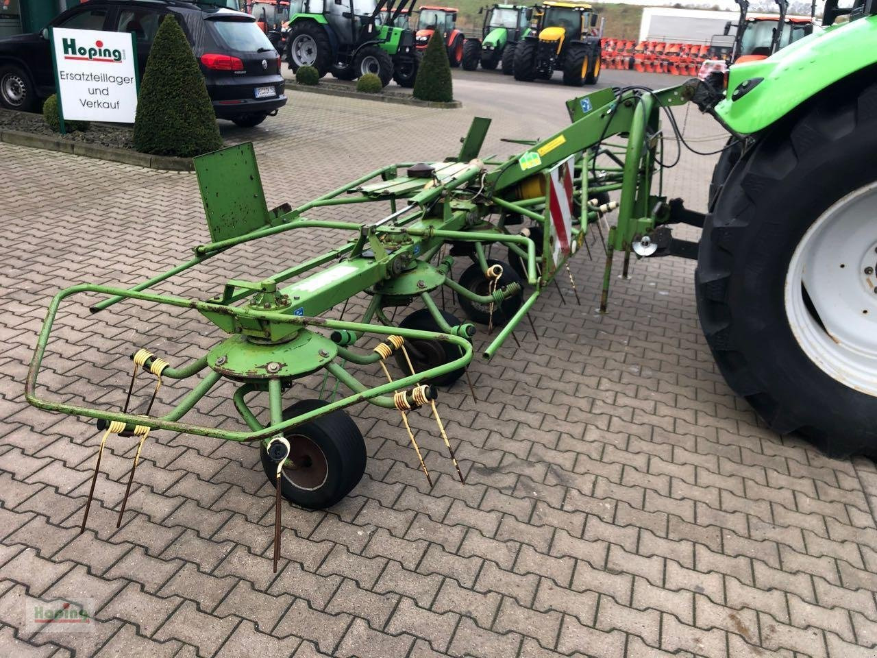 Krone KW 640.6 - Tedder/ Menyapu: gambar 5 Krone KW 640.6 - Tedder/ Menyapu: gambar 5
