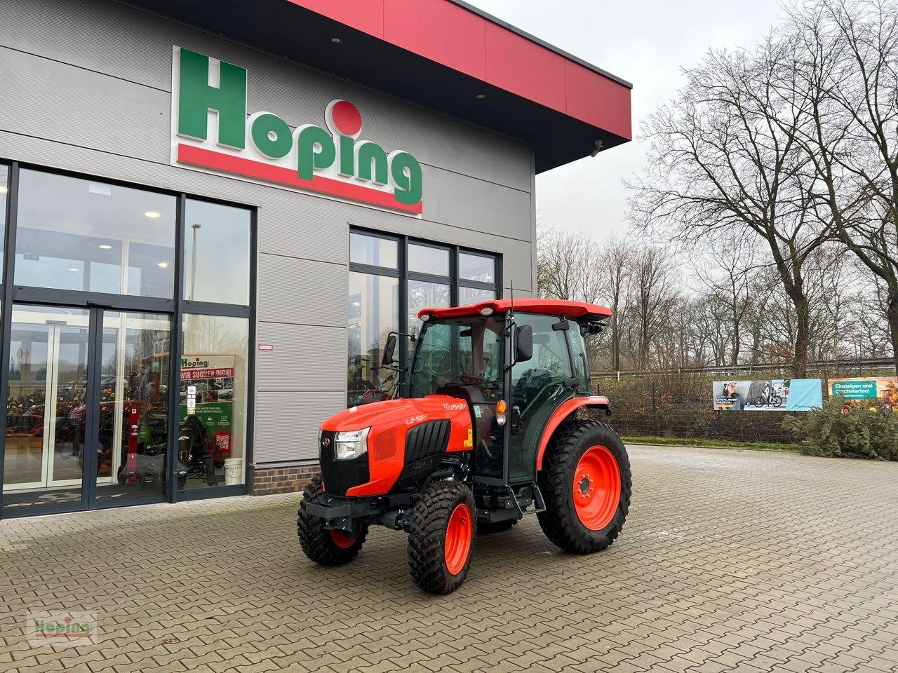 Kubota L2-552 DHC - Traktor kota: gambar 1 Kubota L2-552 DHC - Traktor kota: gambar 1