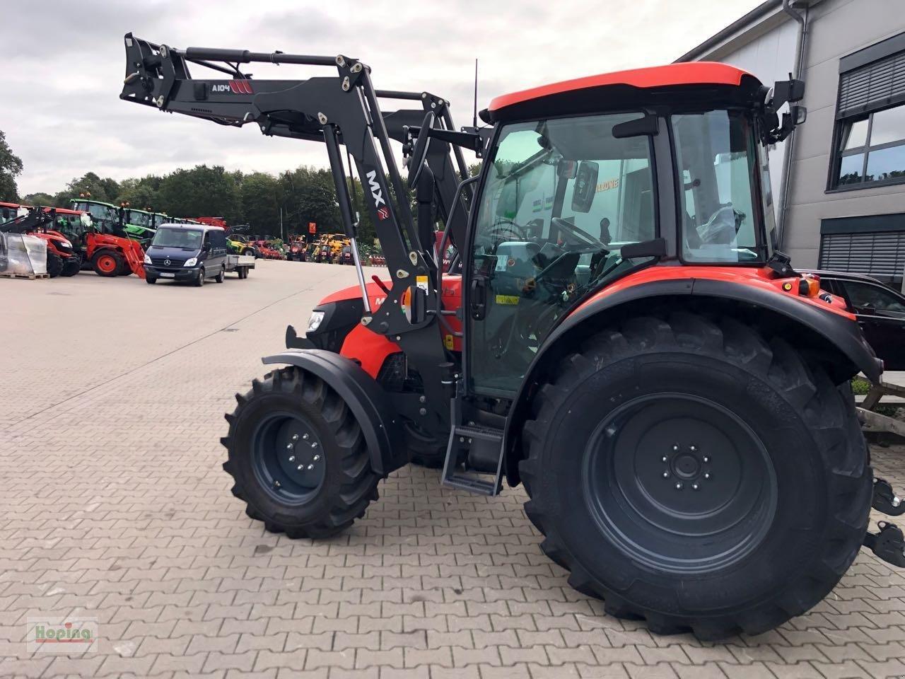 Kubota M4073 Cab - Traktor: gambar 5 Kubota M4073 Cab - Traktor: gambar 5