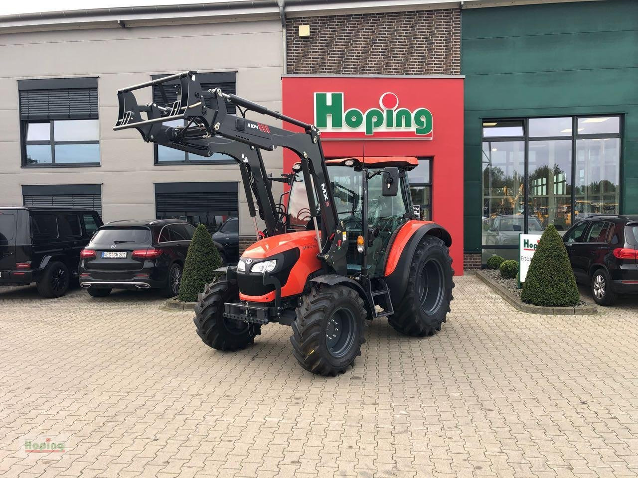 Kubota M4073 Cab - Traktor: gambar 1 Kubota M4073 Cab - Traktor: gambar 1