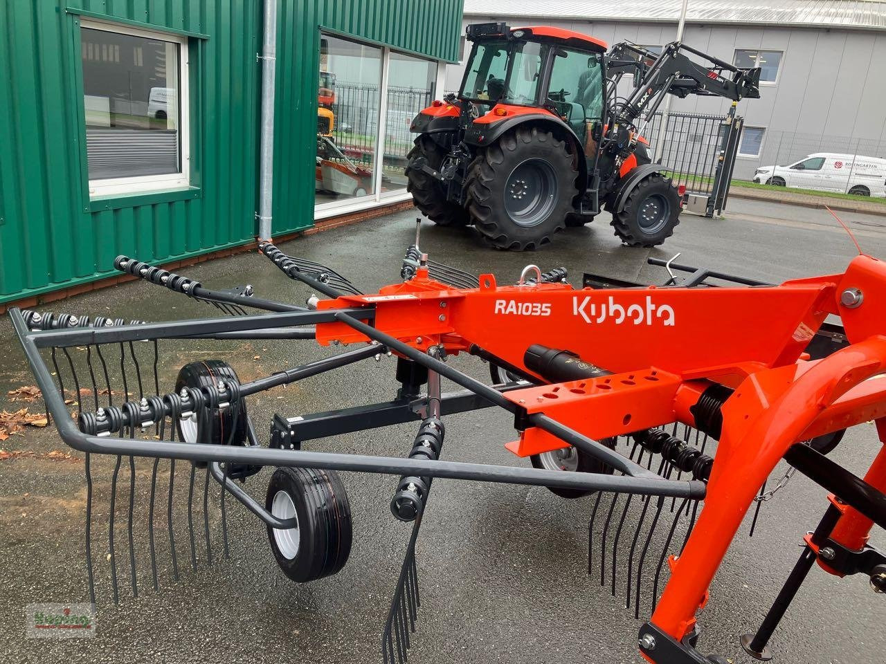 Kubota RA1035 - Tedder/ Menyapu: gambar 4 Kubota RA1035 - Tedder/ Menyapu: gambar 4