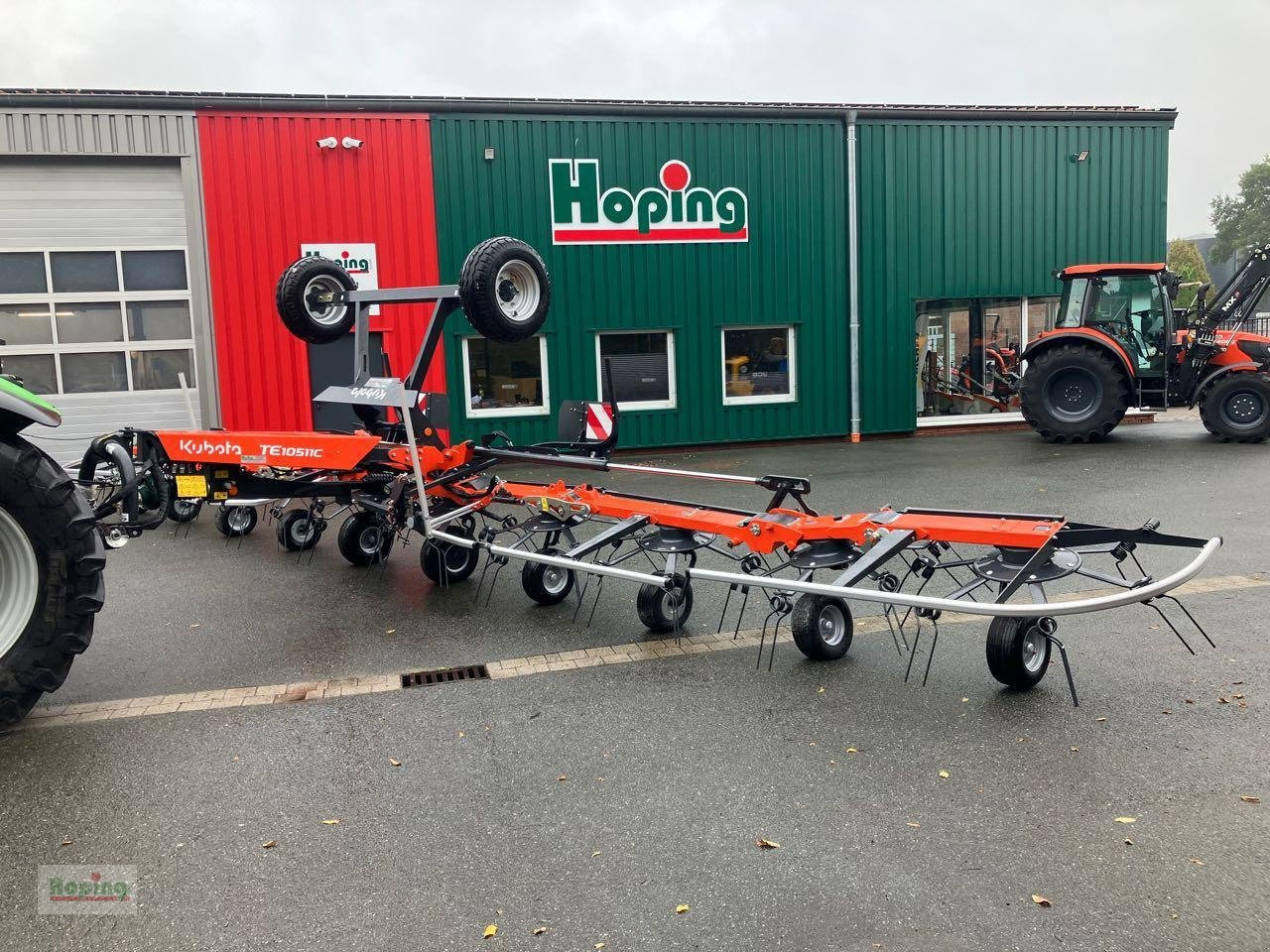 Kubota TE10511C - Tedder/ Menyapu: gambar 1 Kubota TE10511C - Tedder/ Menyapu: gambar 1