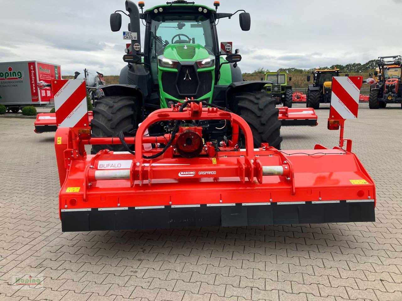 Maschio Butterfly-Mulcher Delta 830 und Front-Mulcher Bufalo 280 - Mesin pemotong chopper/ Mulcher: gambar 3 Maschio Butterfly-Mulcher Delta 830 und Front-Mulcher Bufalo 280 - Mesin pemotong chopper/ Mulcher: gambar 3