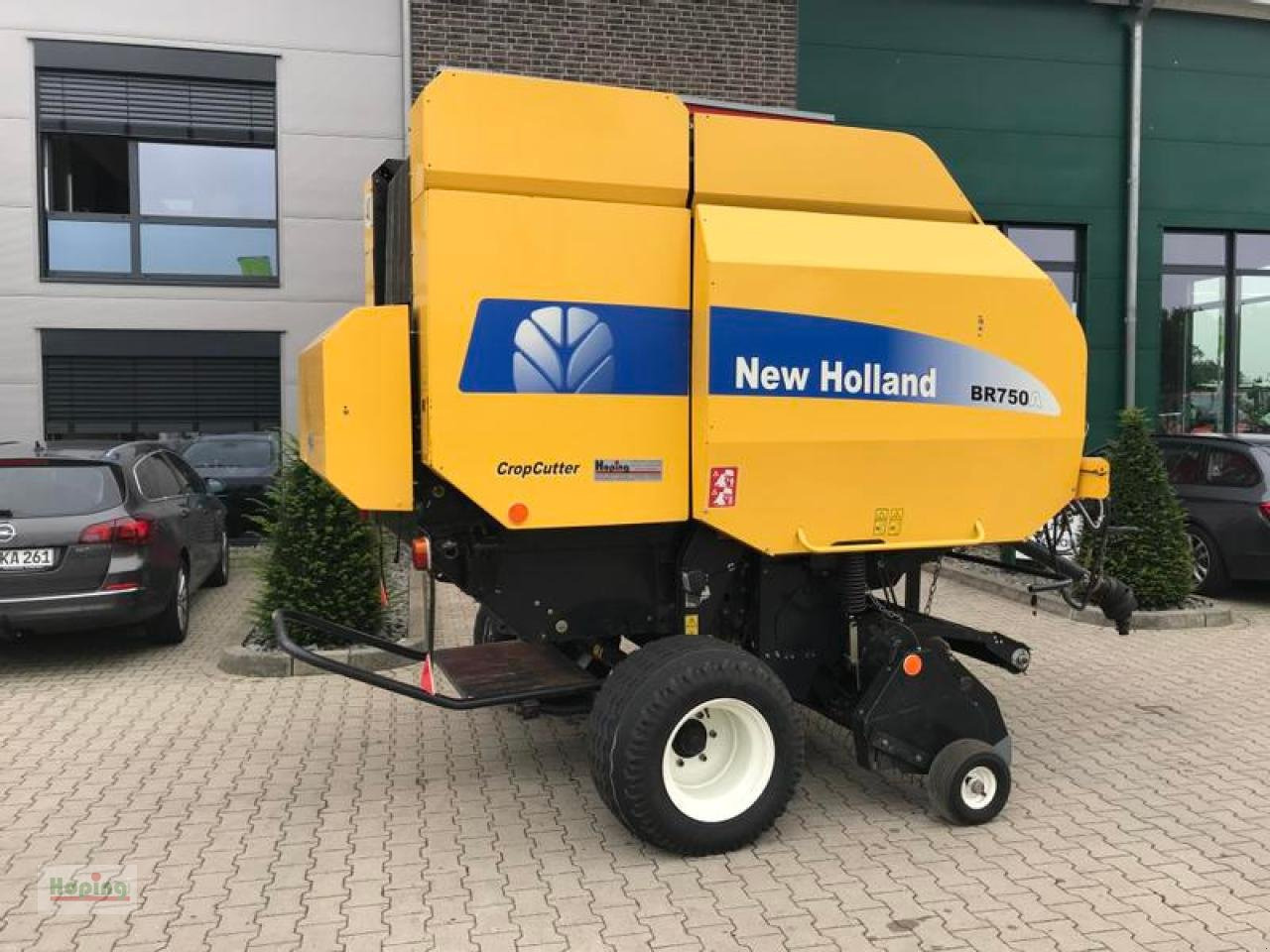 New Holland BR 750A - Baler bulat: gambar 2 New Holland BR 750A - Baler bulat: gambar 2