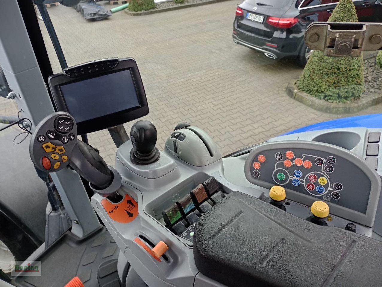 New Holland T7.170 - Traktor: gambar 5 New Holland T7.170 - Traktor: gambar 5