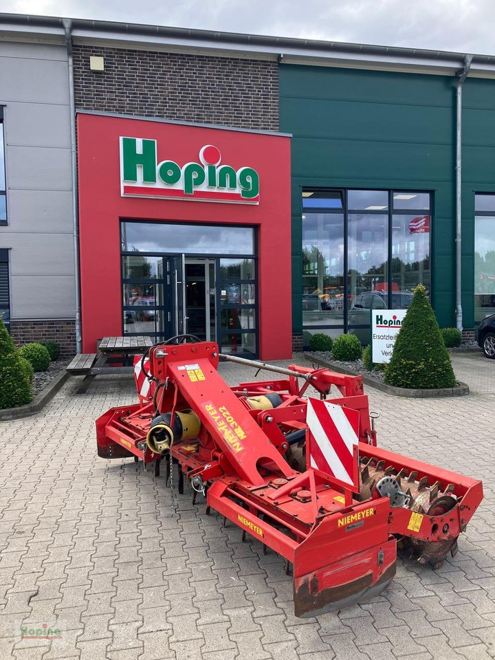 Niemeyer KR3022 - Garu putar: gambar 1 Niemeyer KR3022 - Garu putar: gambar 1