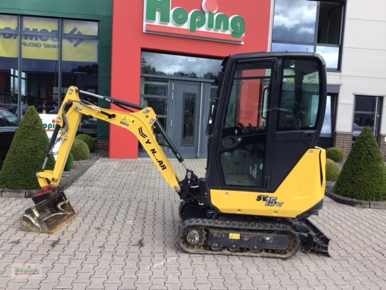 Yanmar SV15 VT - Ekskavator mini: gambar 1 Yanmar SV15 VT - Ekskavator mini: gambar 1