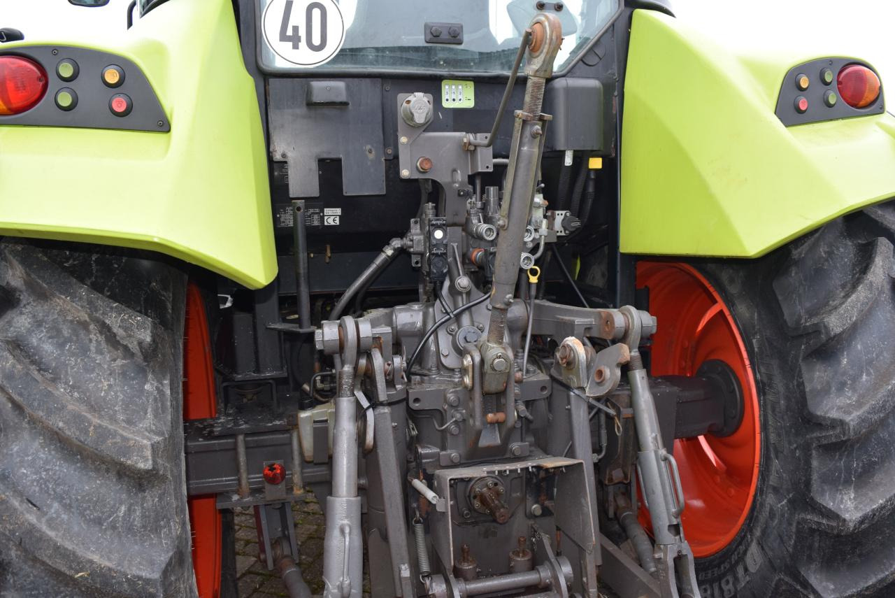 CLAAS Arion 420 CIS - Traktor: gambar 5 CLAAS Arion 420 CIS - Traktor: gambar 5