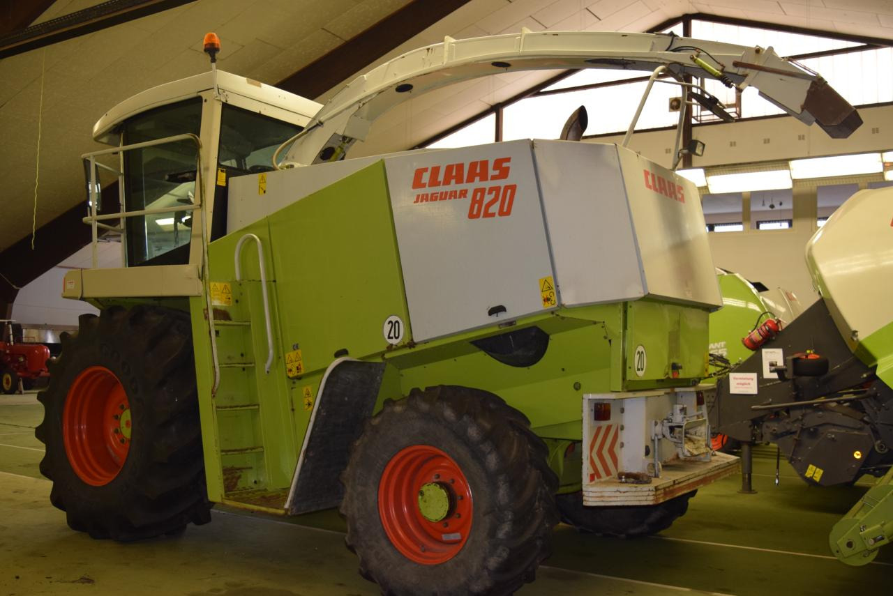 CLAAS Jaguar 820 - Pemanen hijauan: gambar 4 CLAAS Jaguar 820 - Pemanen hijauan: gambar 4