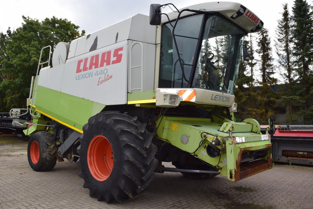 CLAAS Lexion 440 Evolution - Pemanen gabungan: gambar 4 CLAAS Lexion 440 Evolution - Pemanen gabungan: gambar 4