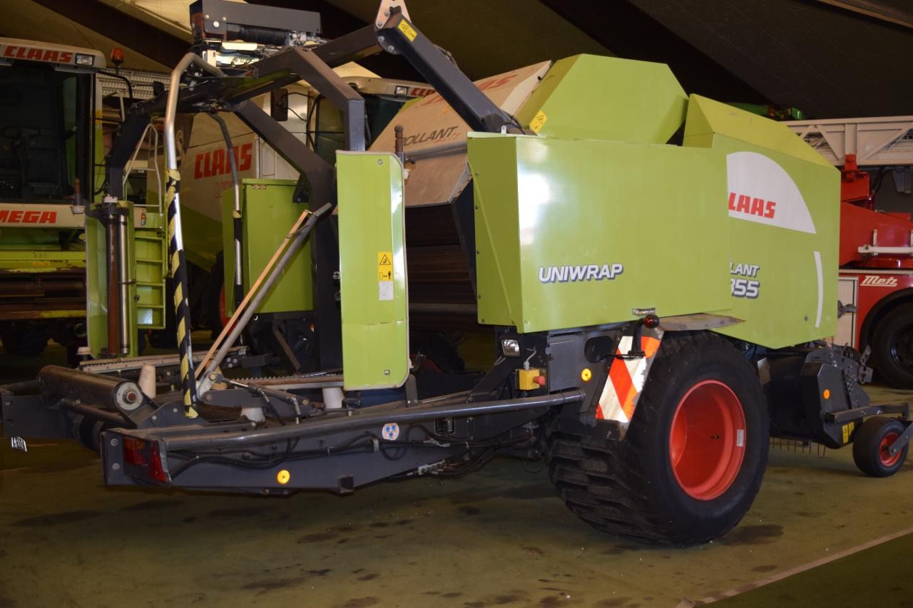 CLAAS Rollant 355 RC Uniwrap - Baler bulat: gambar 4 CLAAS Rollant 355 RC Uniwrap - Baler bulat: gambar 4