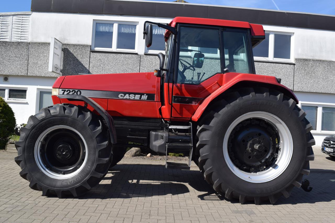 Case-IH 7220 Magnum - Traktor: gambar 3 Case-IH 7220 Magnum - Traktor: gambar 3