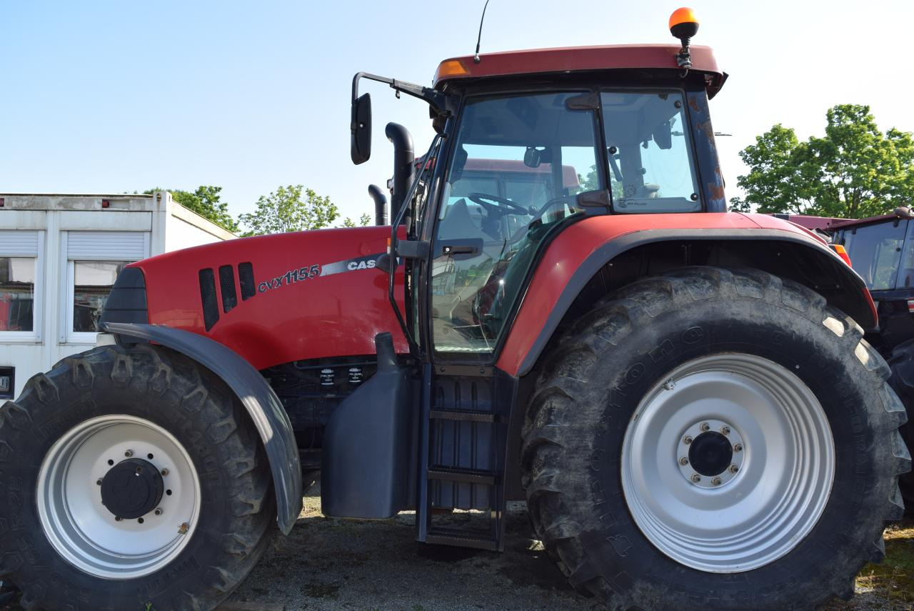 Case-IH CVX 1155 - Traktor: gambar 1 Case-IH CVX 1155 - Traktor: gambar 1