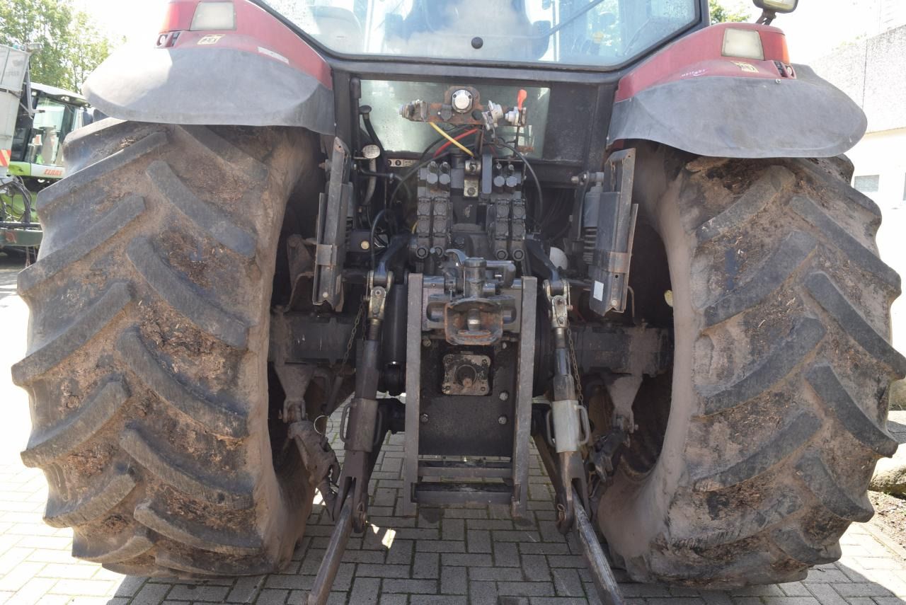 Case-IH MXM 130 - Traktor: gambar 5 Case-IH MXM 130 - Traktor: gambar 5