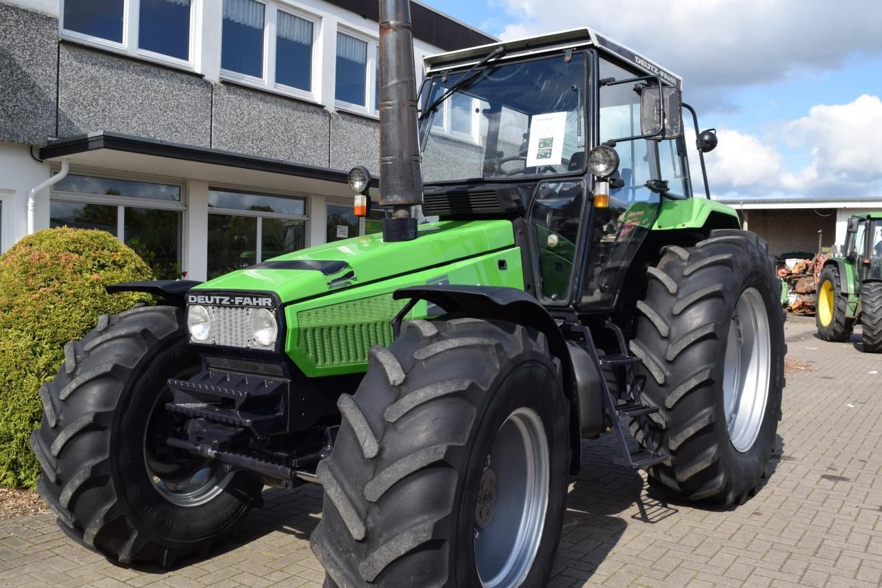 Deutz-Fahr Agroxtra 6.17 - Traktor: gambar 1 Deutz-Fahr Agroxtra 6.17 - Traktor: gambar 1