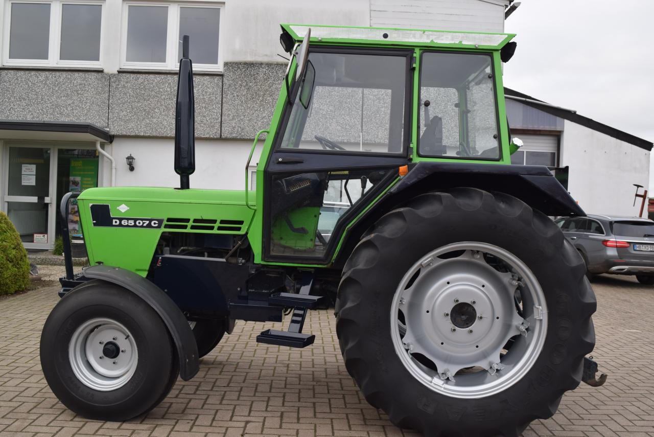 Deutz-Fahr D6507 C - Traktor: gambar 4 Deutz-Fahr D6507 C - Traktor: gambar 4