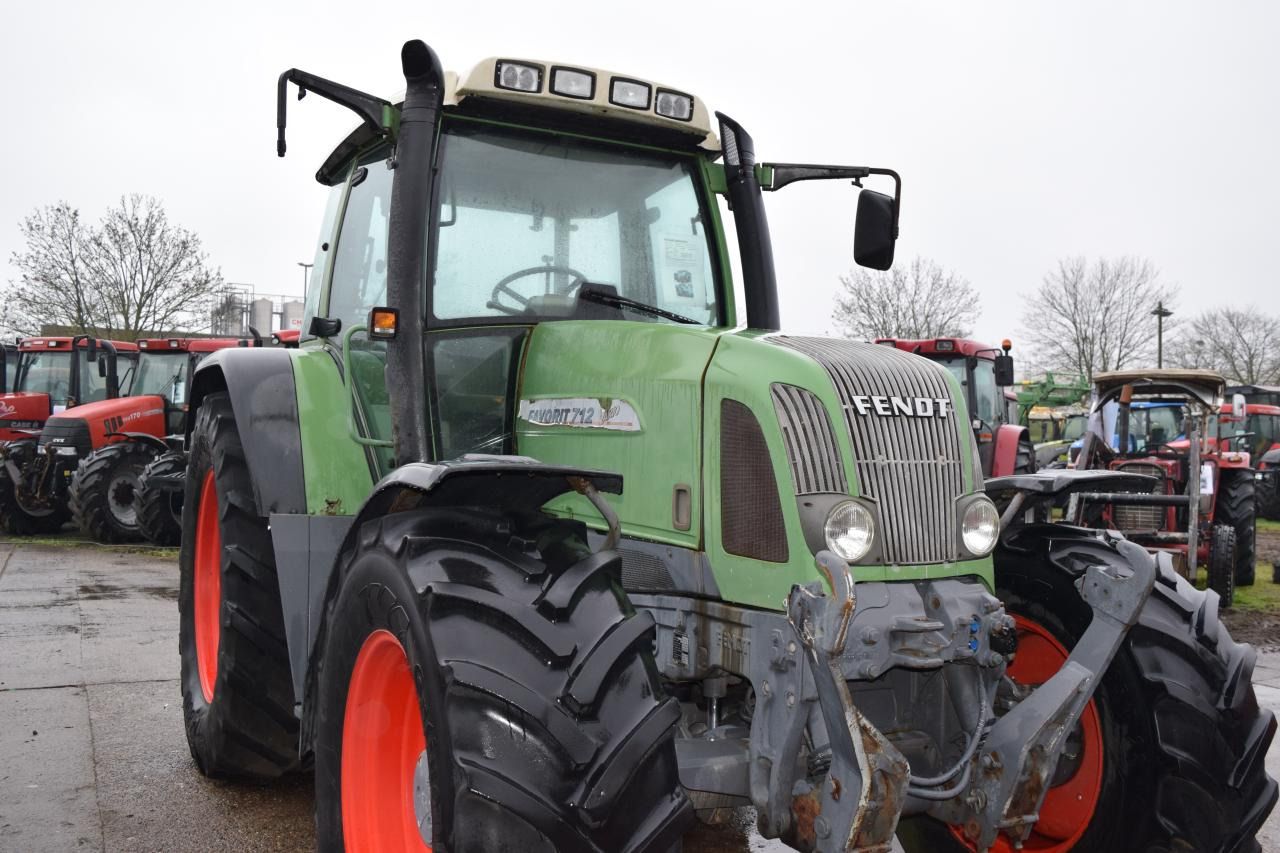 Fendt 712 Vario - Traktor: gambar 3 Fendt 712 Vario - Traktor: gambar 3