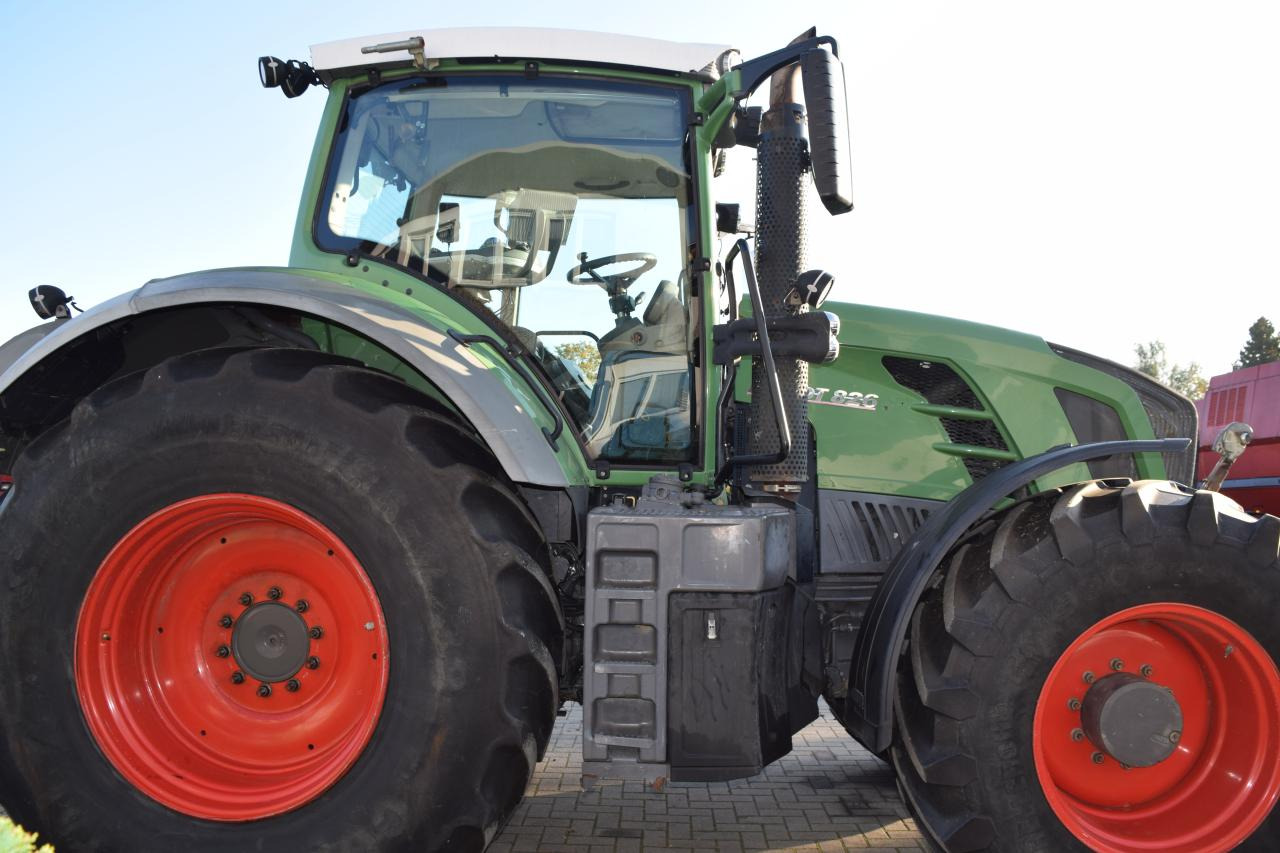 Fendt 826 Vario SCR - Traktor: gambar 2 Fendt 826 Vario SCR - Traktor: gambar 2