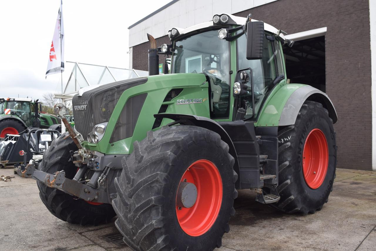 Fendt 826 Vario SCR ProfiPlus - Traktor: gambar 2 Fendt 826 Vario SCR ProfiPlus - Traktor: gambar 2