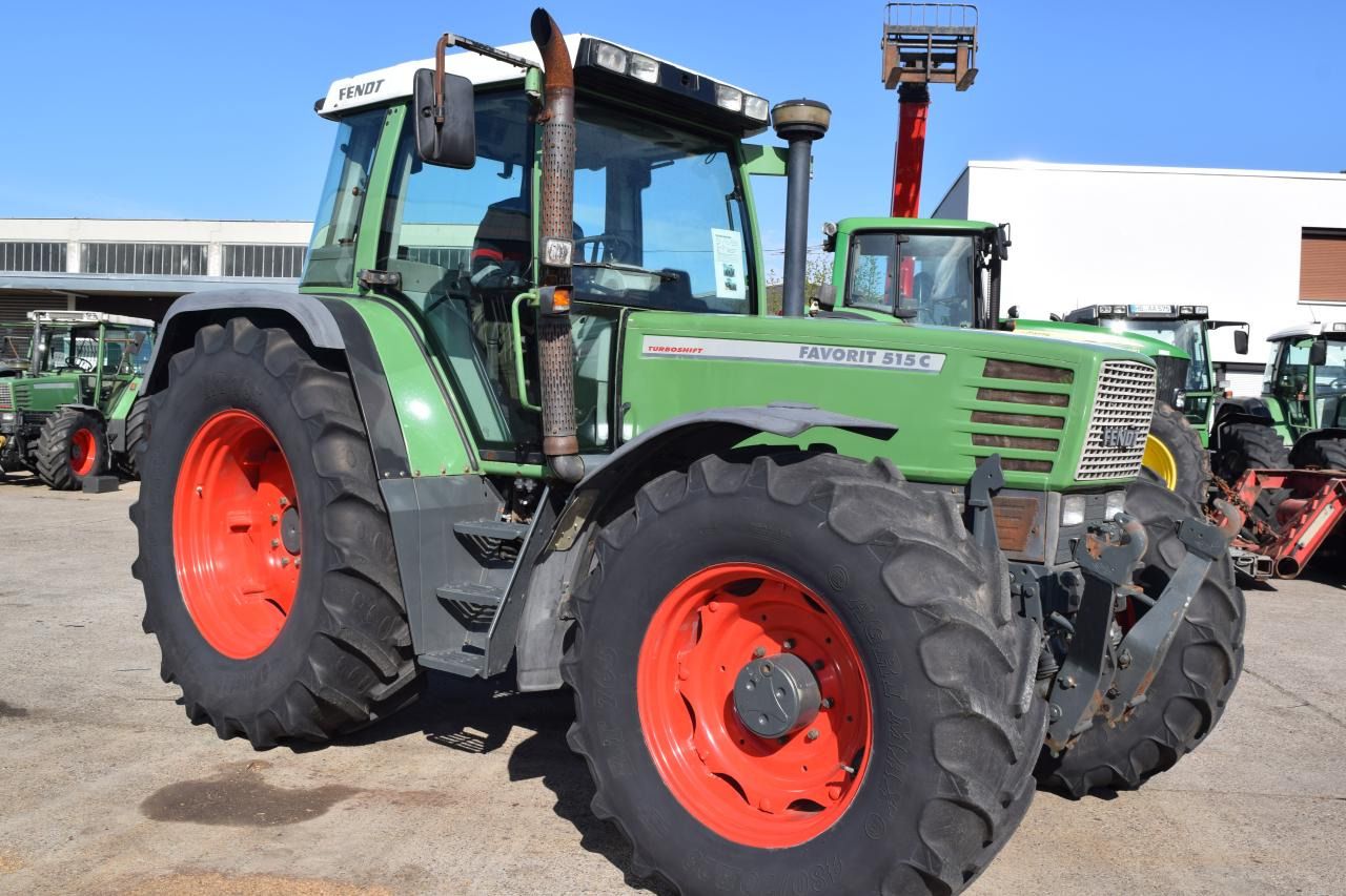 Fendt Favorit 512 - Traktor: gambar 2 Fendt Favorit 512 - Traktor: gambar 2