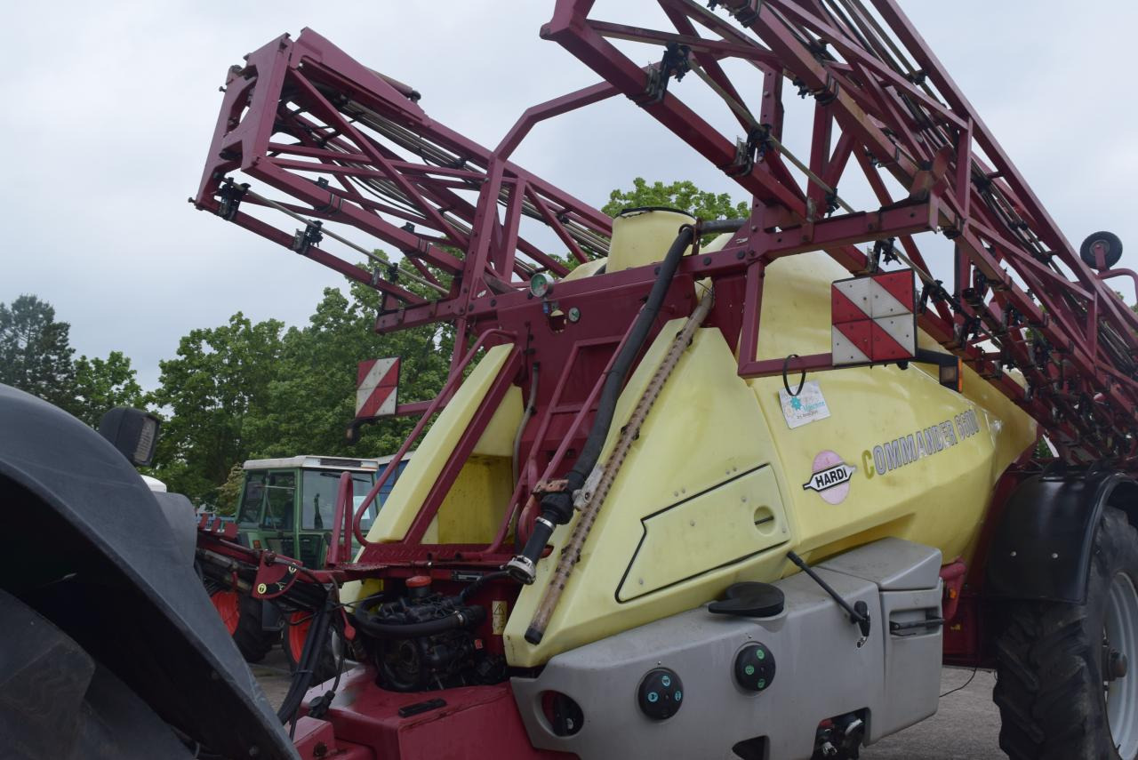 Hardi Commander 6600 i - Penyemprot tertinggal: gambar 5 Hardi Commander 6600 i - Penyemprot tertinggal: gambar 5