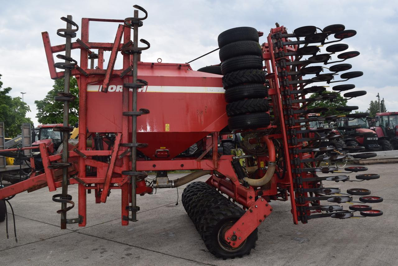 Horsch DS-6 - Bor benih: gambar 2 Horsch DS-6 - Bor benih: gambar 2