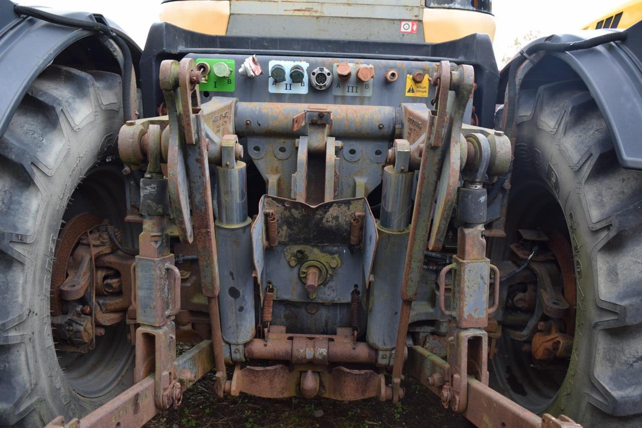 JCB Fastrac 2135 - 4WS - Traktor: gambar 5 JCB Fastrac 2135 - 4WS - Traktor: gambar 5