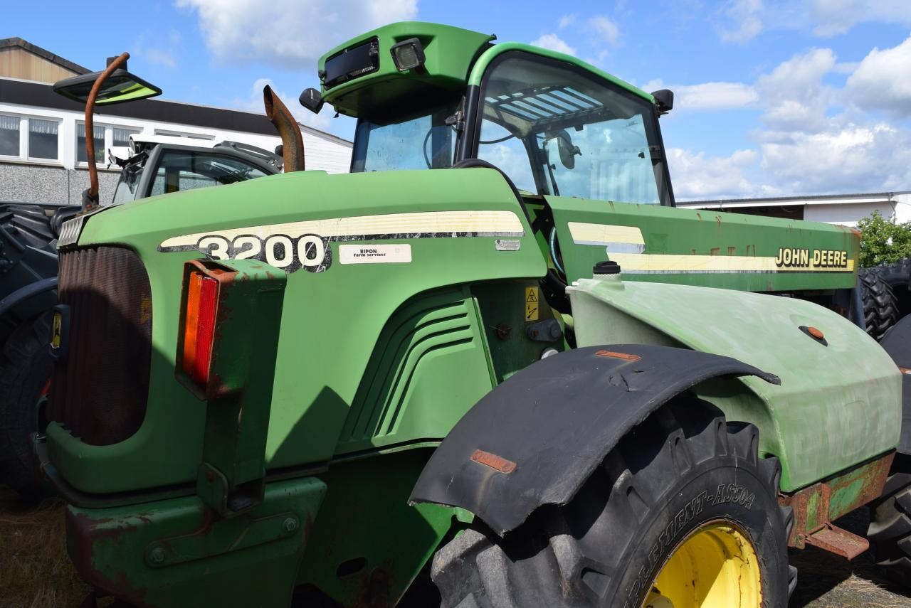John Deere 3200 - Telehandler: gambar 4 John Deere 3200 - Telehandler: gambar 4