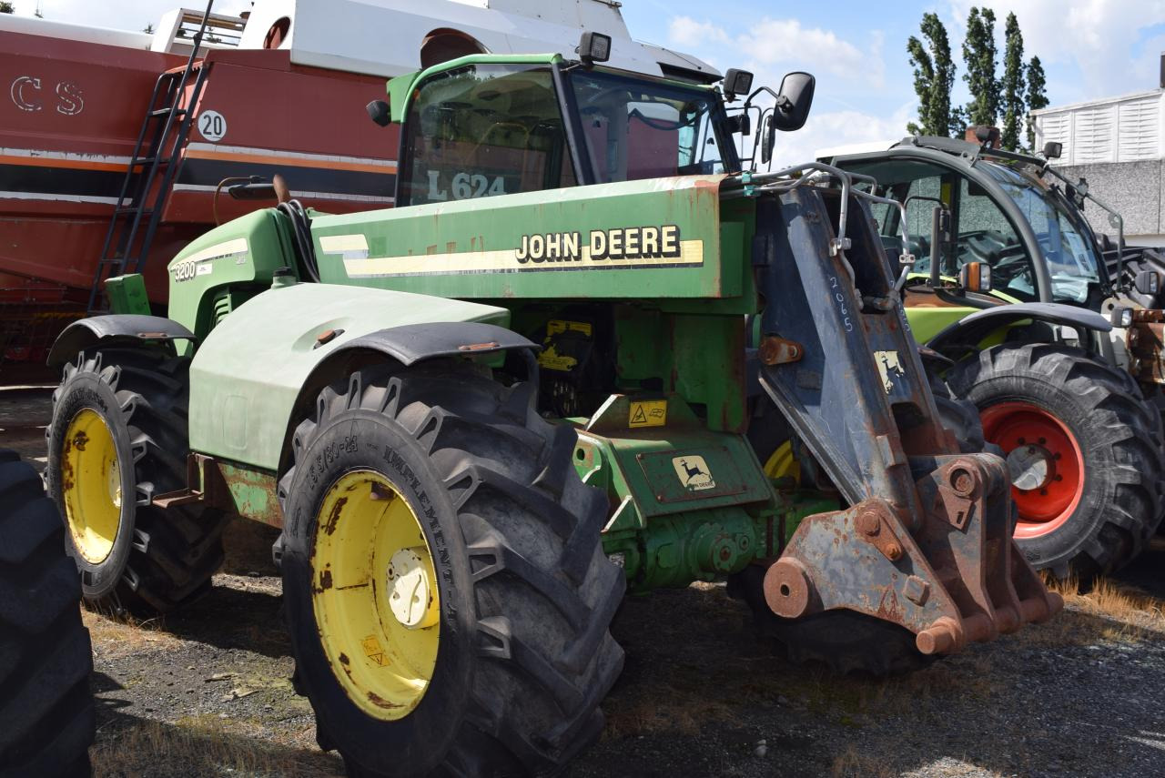 John Deere 3200 - Telehandler: gambar 1 John Deere 3200 - Telehandler: gambar 1