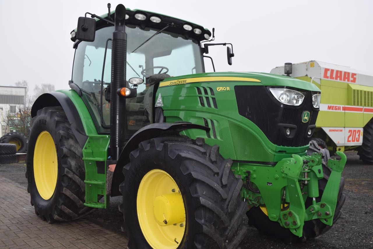 John Deere 6150 R - Traktor: gambar 2 John Deere 6150 R - Traktor: gambar 2