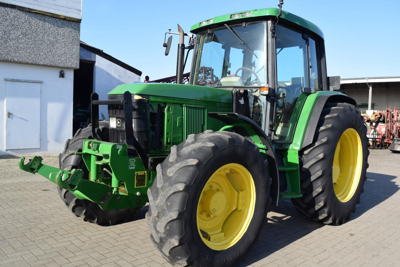 John Deere 6410 - Traktor: gambar 1 John Deere 6410 - Traktor: gambar 1
