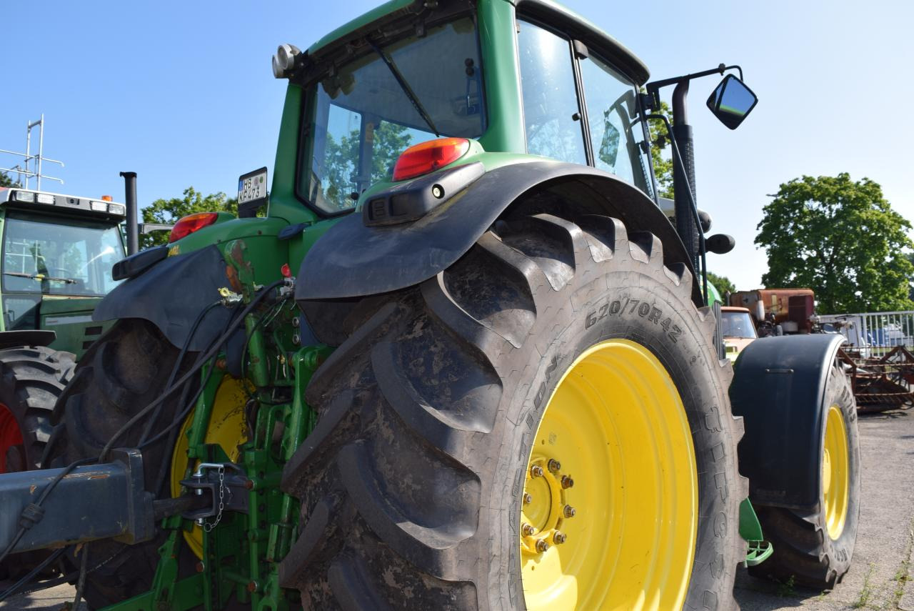 John Deere 7530 Premium - Traktor: gambar 5 John Deere 7530 Premium - Traktor: gambar 5